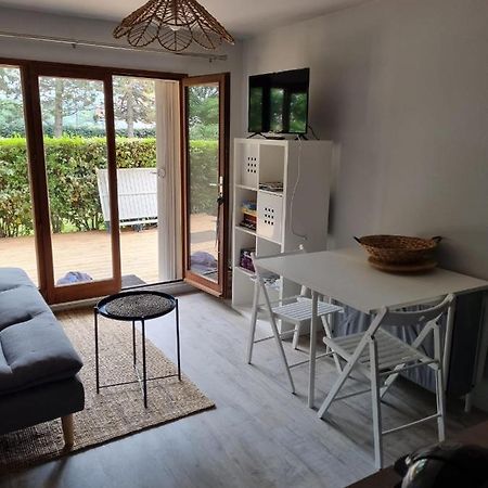 Appartement Villers Sur Mer Esterno foto